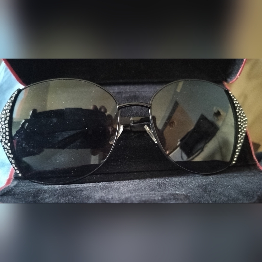 Black CAVIAR Sunglasses with SWAROVSKI CRYSTALS